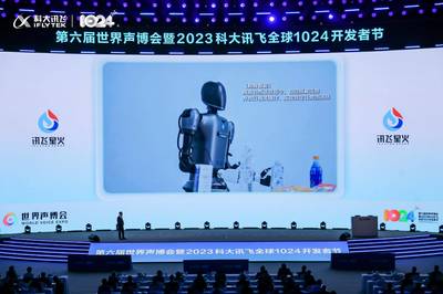 大模型驱动具身智能机器人，成为科技领域新热点